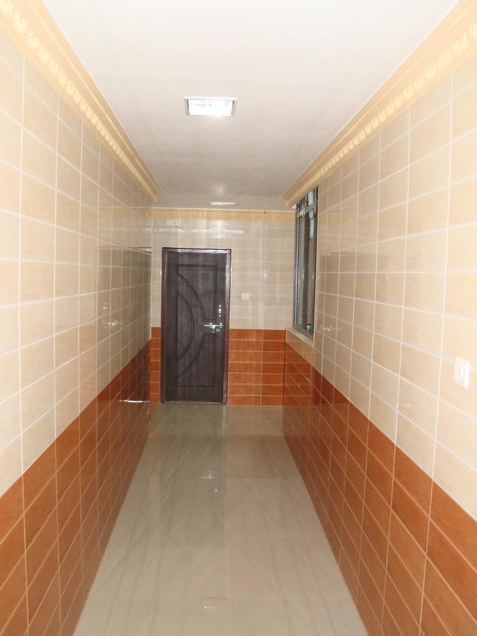 Sreeniketanam Lodge Mādhavaram Екстериор снимка